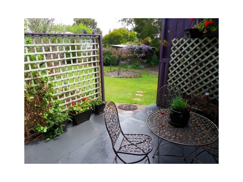 20 Bridge Street, Sisters Beach TAS 7321