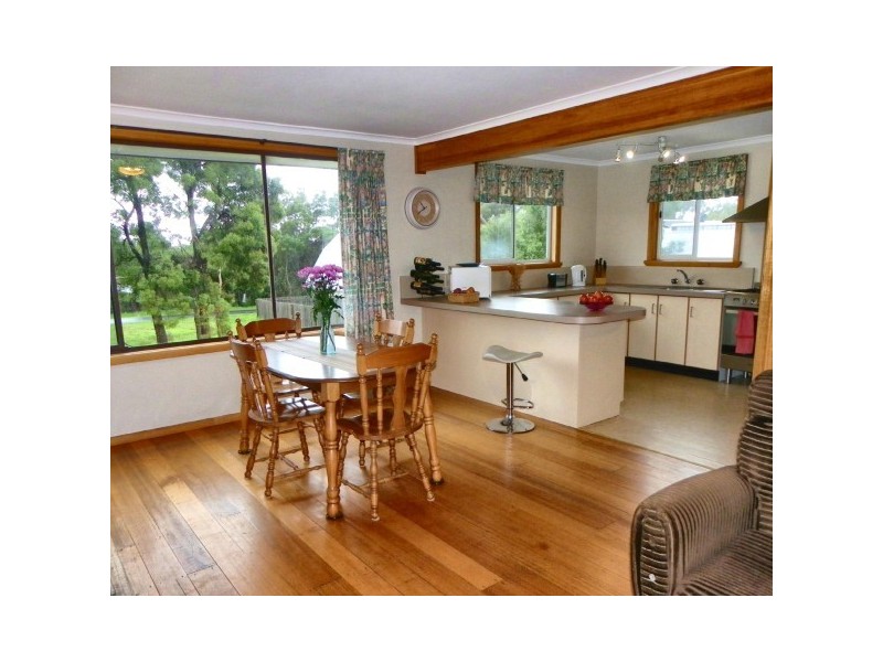 43 Irbys Circus, Sisters Beach TAS 7321