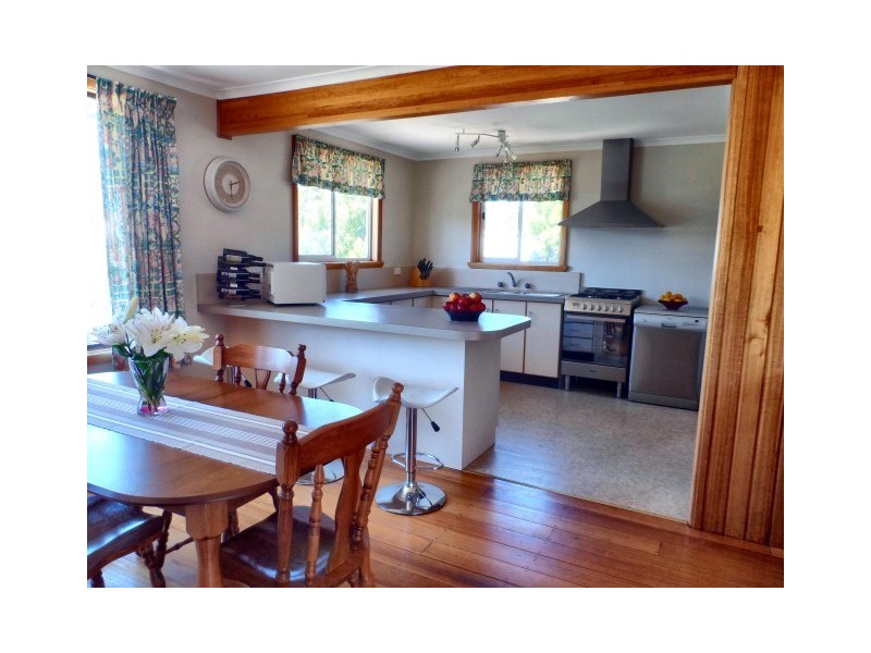 43 Irbys Circus, Sisters Beach TAS 7321