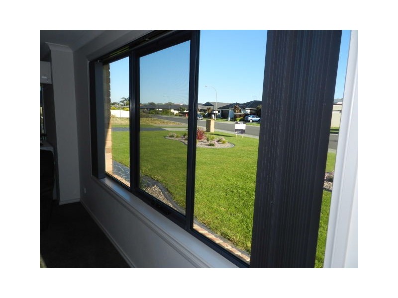 9 Bluewater Crescent, Wynyard TAS 7325