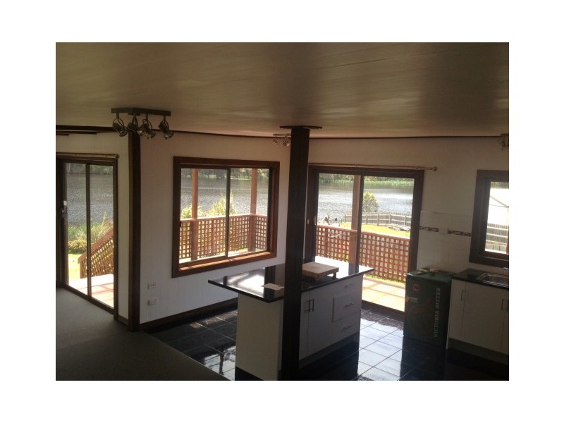 14 Tink Taylor Avenue, Sisters Beach TAS 7321