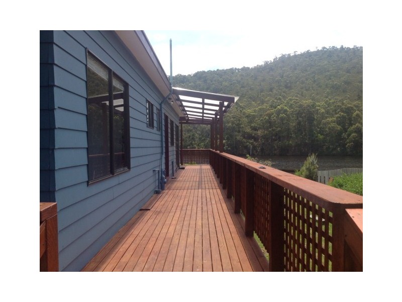 14 Tink Taylor Avenue, Sisters Beach TAS 7321