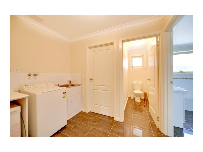 Unit 1/6 Beaufort Court, Somerset TAS 7322