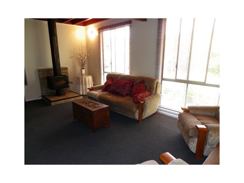 39 Irbys Circus, Sisters Beach TAS 7321