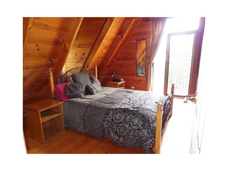 39 Irbys Circus, Sisters Beach TAS 7321