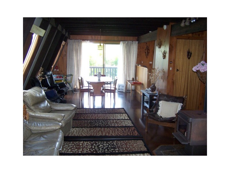 13 Stockdale Avenue, Sisters Beach TAS 7321