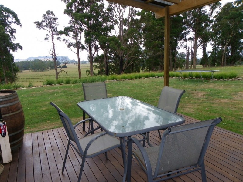 99 Lennah Drive, Wynyard TAS 7325