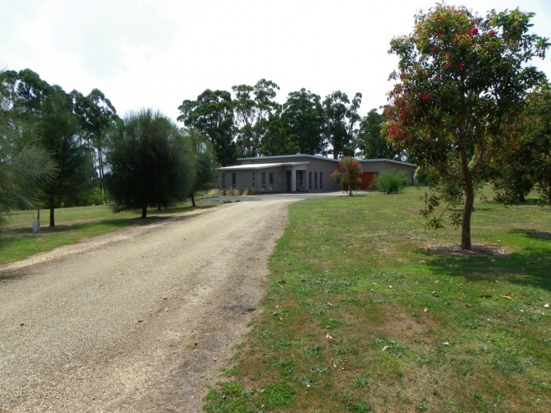 99 Lennah Drive, Wynyard TAS 7325