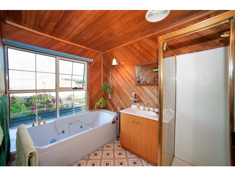 111 Oldina Road, Wynyard TAS 7325