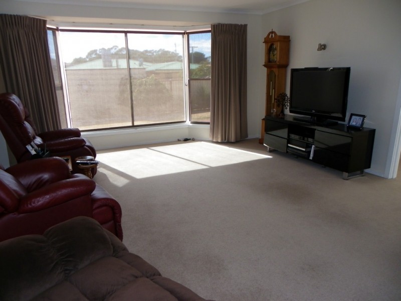 58 Hales Street, Wynyard TAS 7325
