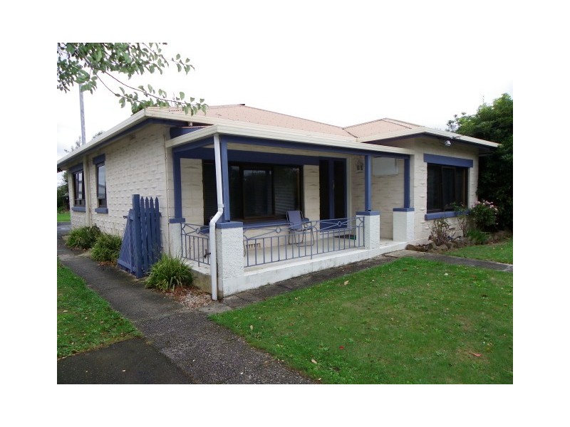 8 Gibbons Street, Wynyard TAS 7325