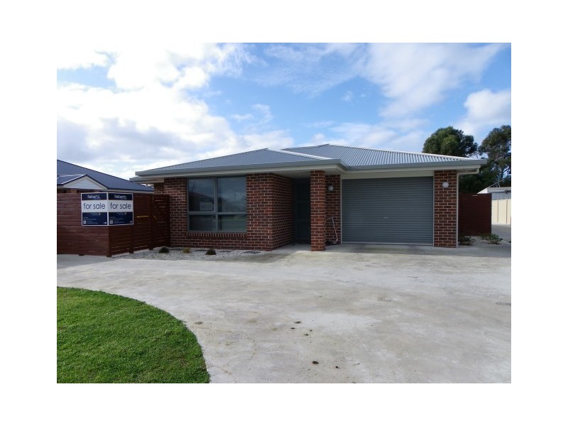 Unit 1/147 Inglis Street, Wynyard TAS 7325