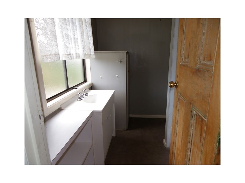 16820 Bass Highway, Flowerdale TAS 7325