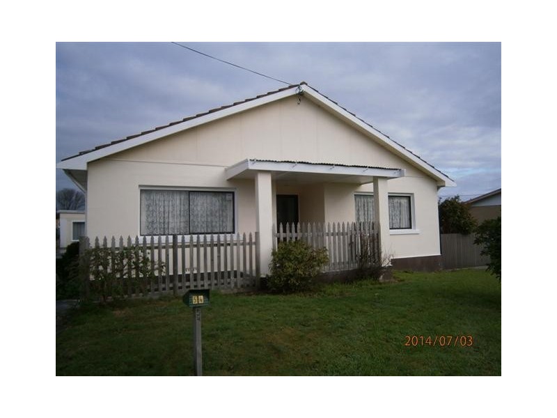 54 Saunders Street, Wynyard TAS 7325