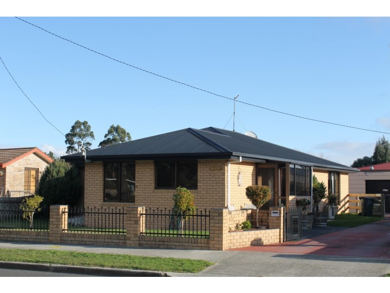 122a Inglis Street, Wynyard TAS 7325