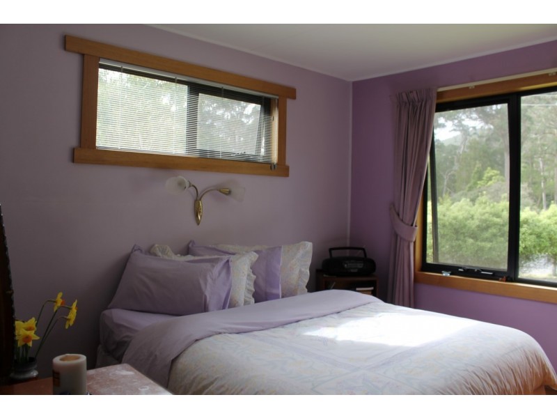 14 Bridge Street, Sisters Beach TAS 7321