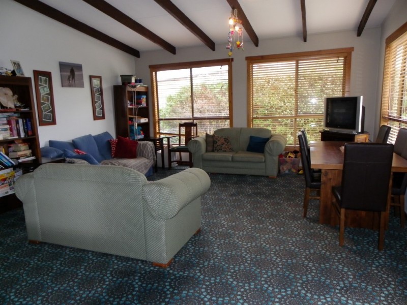 10 Cumming Street, Sisters Beach TAS 7321