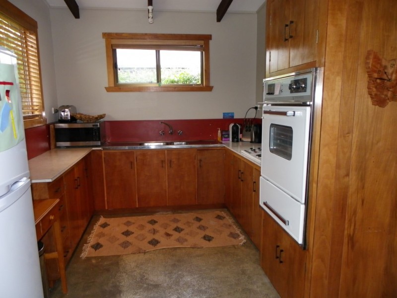 10 Cumming Street, Sisters Beach TAS 7321