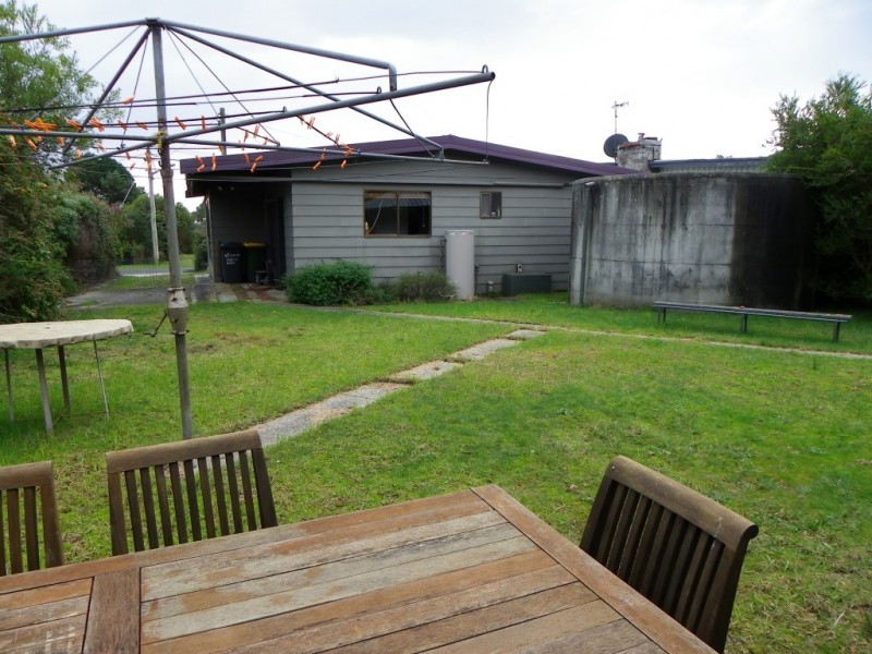 10 Cumming Street, Sisters Beach TAS 7321