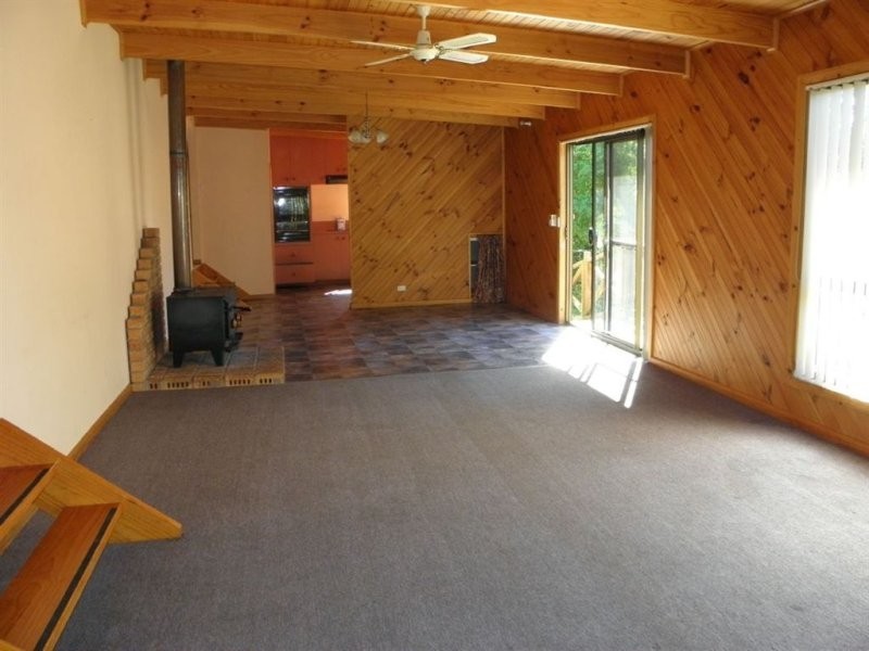 24 Kenelm Avenue, Sisters Beach TAS 7321