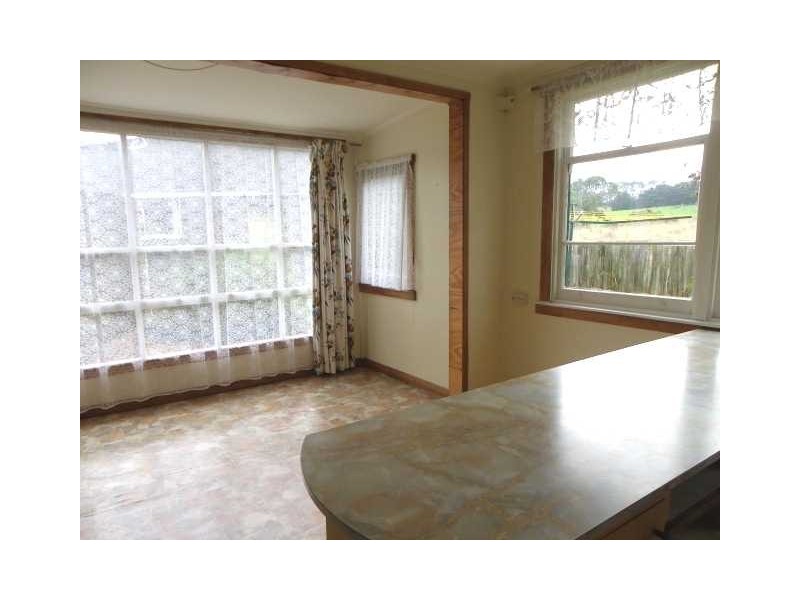 16796 Bass Highway, Flowerdale TAS 7325