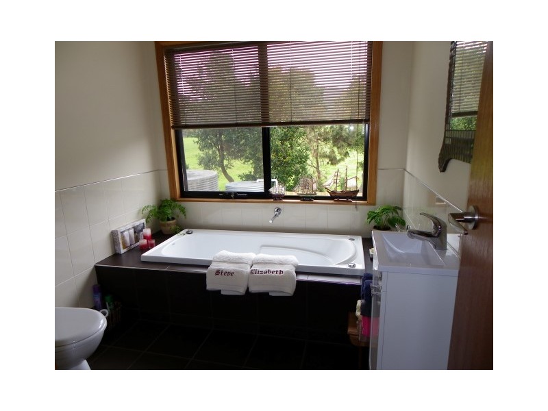 80 Irby Boulevard, Sisters Beach TAS 7321