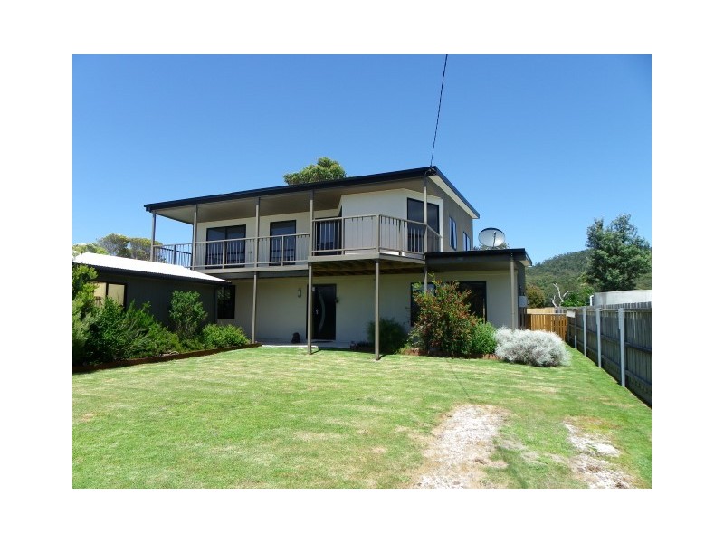 80 Irby Boulevard, Sisters Beach TAS 7321