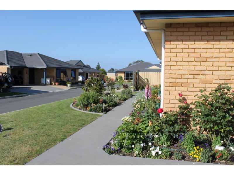 Unit 17, 59-61 Inglis Street, Wynyard TAS 7325