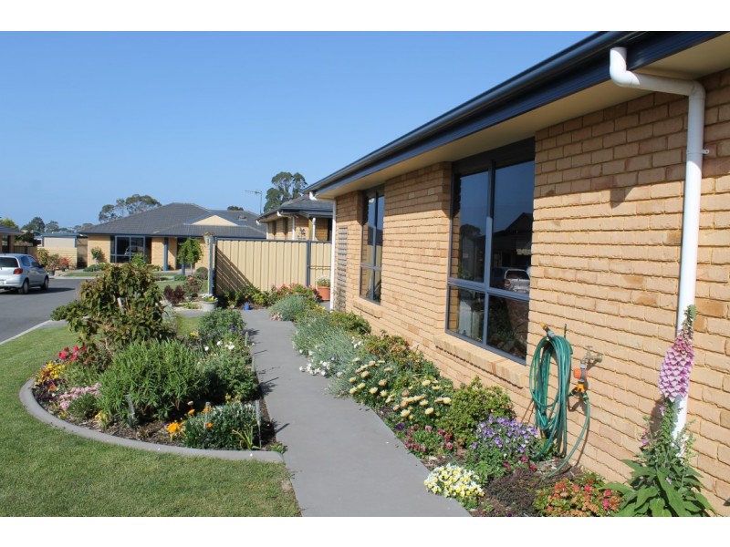 Unit 17, 59-61 Inglis Street, Wynyard TAS 7325