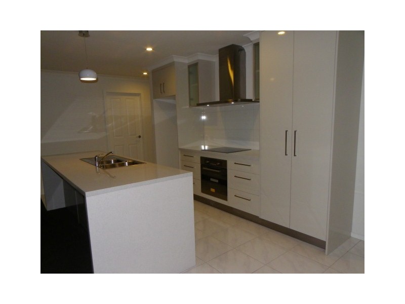 1/147 Inglis Street, Wynyard TAS 7325