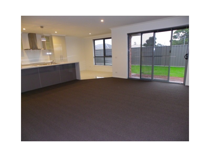 1/147 Inglis Street, Wynyard TAS 7325