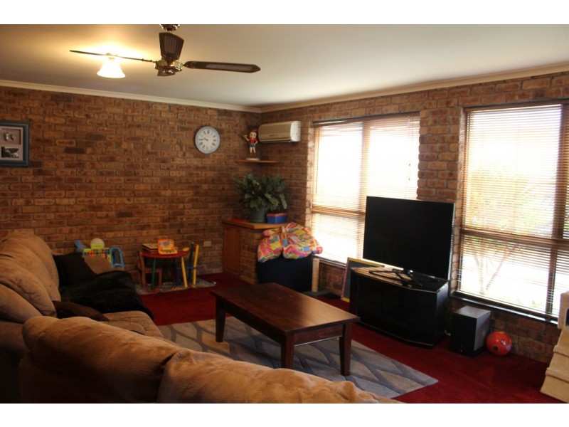 122A Inglis Street, Wynyard TAS 7325