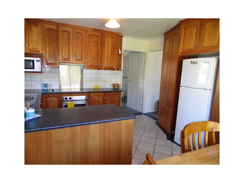 4 Kenelm Avenue, Sisters Beach TAS 7321