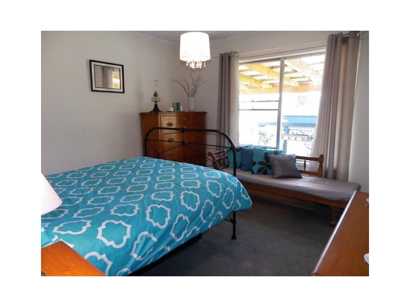 4 Kenelm Avenue, Sisters Beach TAS 7321