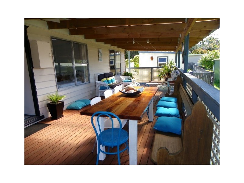 4 Kenelm Avenue, Sisters Beach TAS 7321
