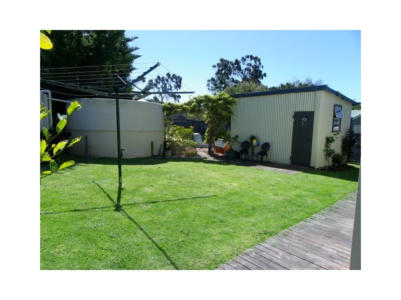 4 Kenelm Avenue, Sisters Beach TAS 7321