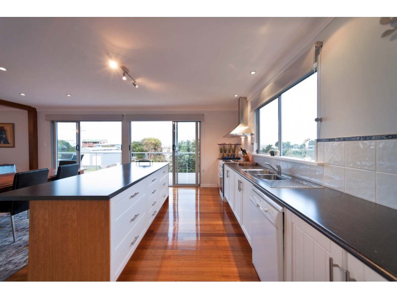 70 Irby Boulevard, Sisters Beach TAS 7321