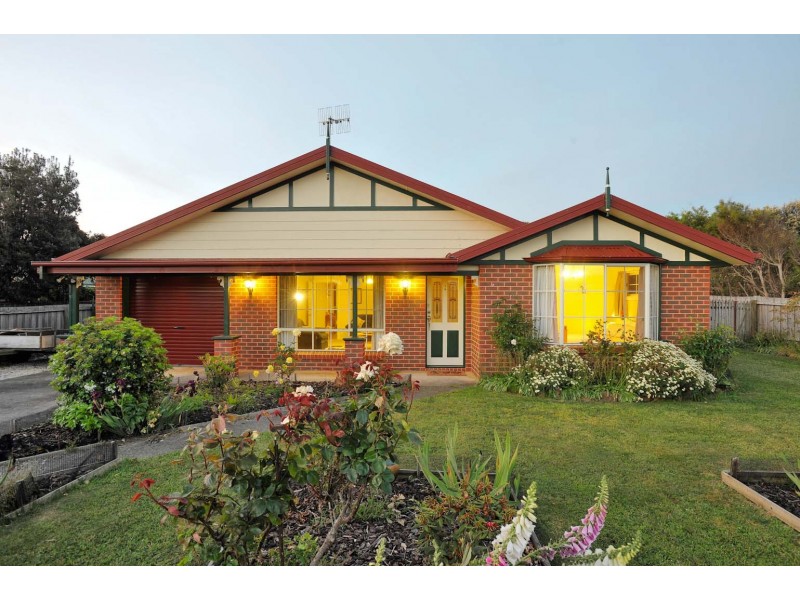 14 Freestone Crescent, Wynyard TAS 7325
