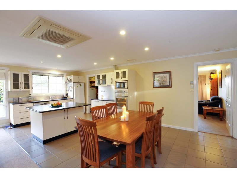 14 Freestone Crescent, Wynyard TAS 7325