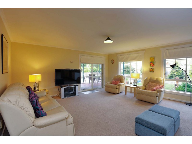 14 Freestone Crescent, Wynyard TAS 7325