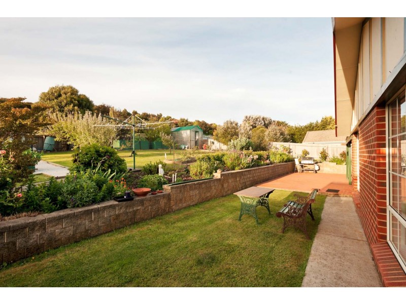 14 Freestone Crescent, Wynyard TAS 7325