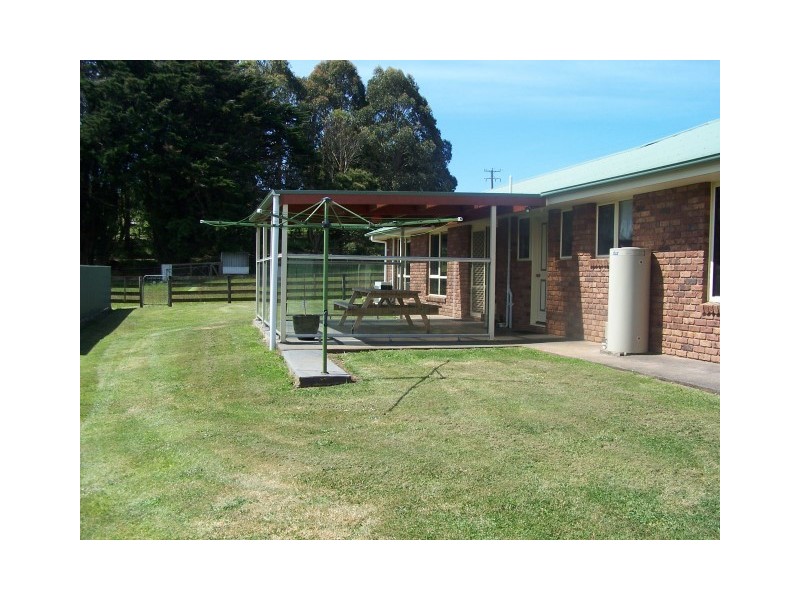 11 Dallas Road, Somerset TAS 7322