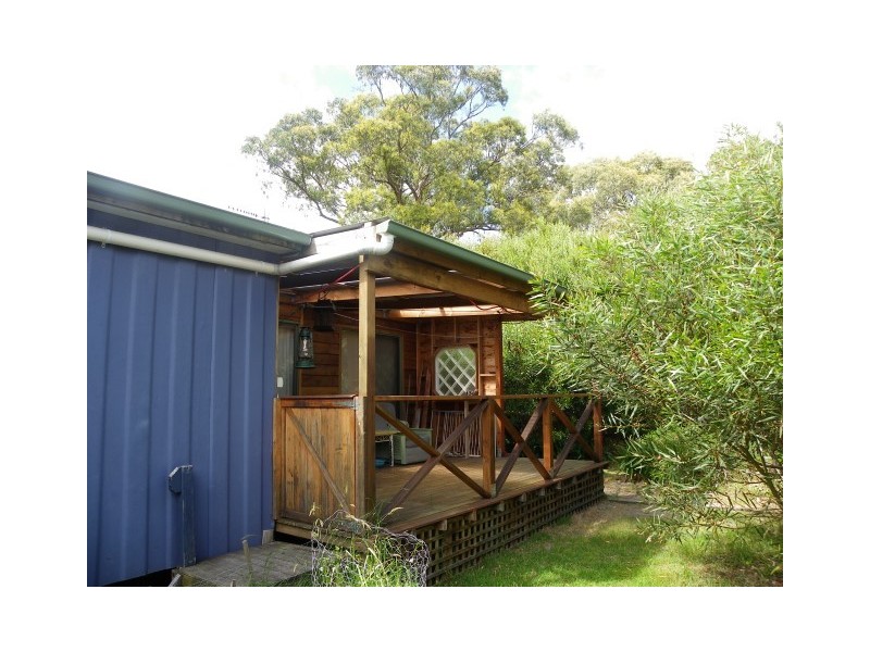 1 Elfrida Avenue, Sisters Beach TAS 7321