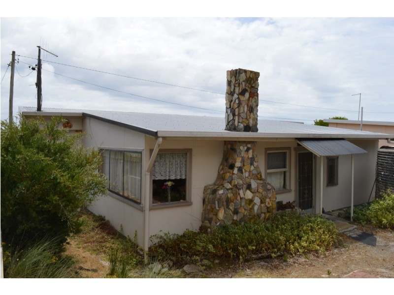 7 East Boulevard, Sisters Beach TAS 7321