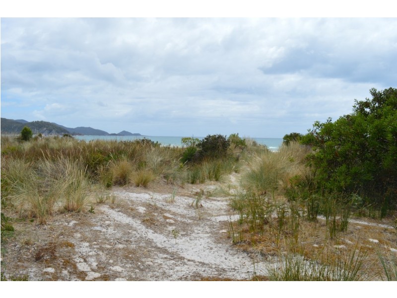 7 East Boulevard, Sisters Beach TAS 7321