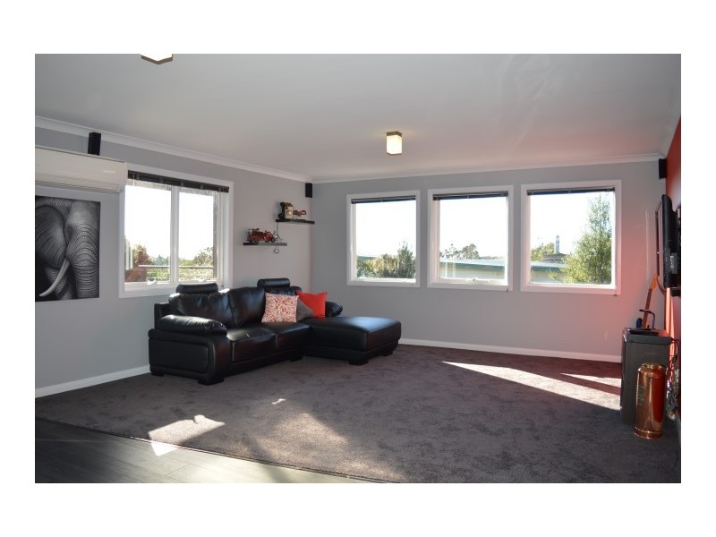 283 Murchison Highway, Somerset TAS 7322