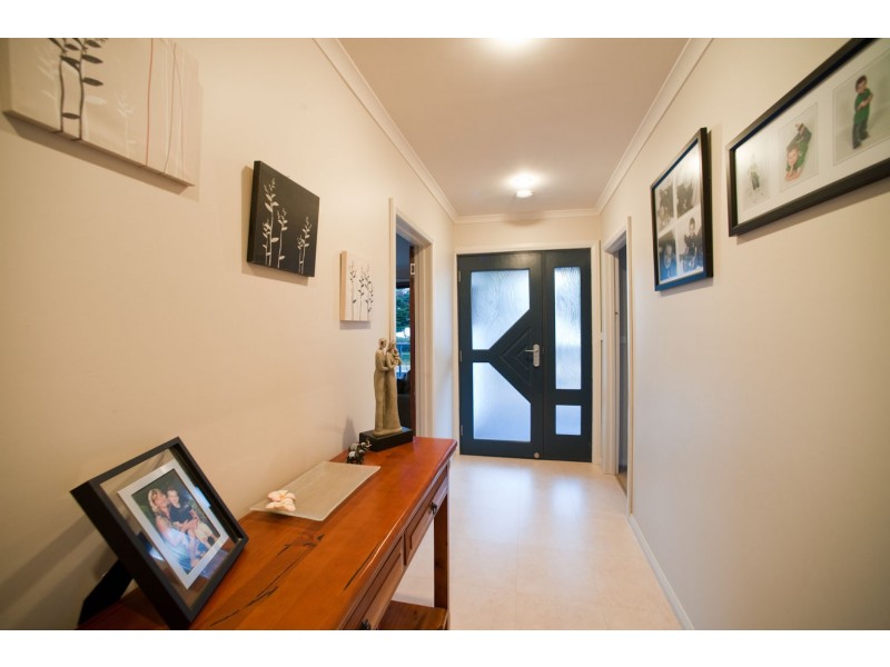 27 Old Bass Highway, Wynyard TAS 7325