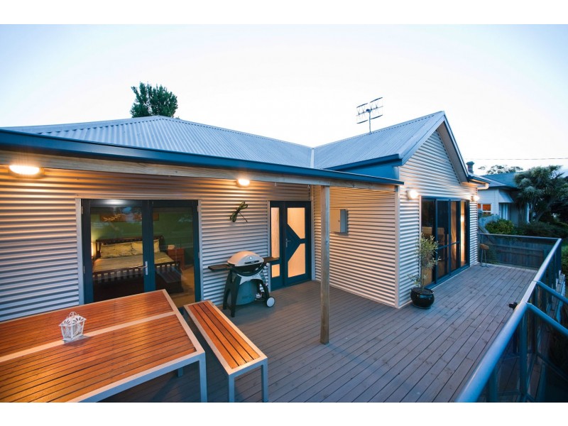 27 Old Bass Highway, Wynyard TAS 7325