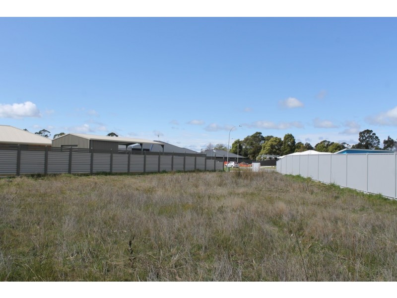 9 Yulambi Court, Wynyard TAS 7325