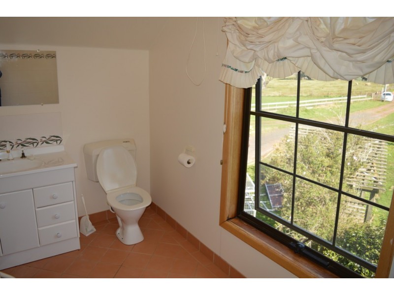 144 Baulds Road, Table Cape TAS 7325
